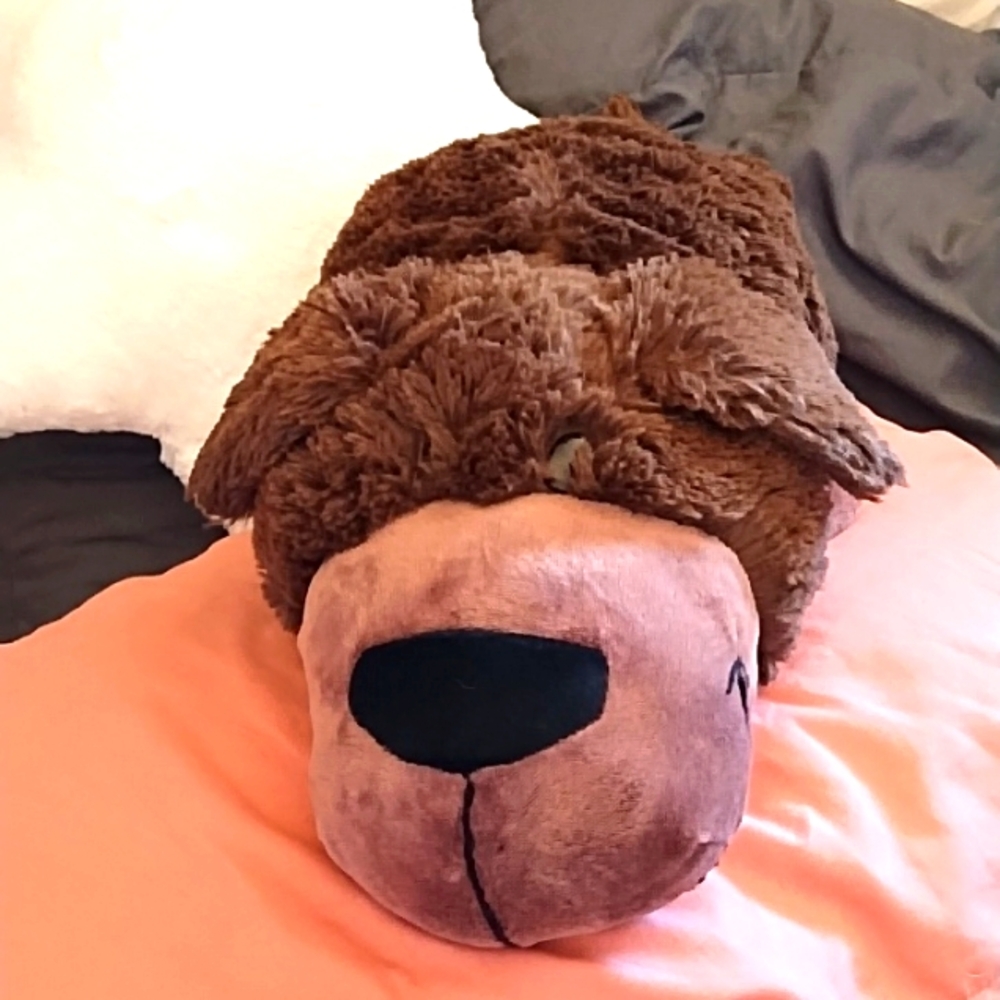 Dog FLIPAZOO Stuffed Animal 2 toys in One. Fuzzy white brown kids toy